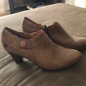 Born heel. Super comfy worn look